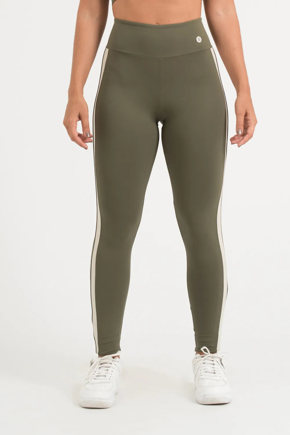 Calça legging confort verde oliva com detalhe lateral gelo ♡Ref.: 217