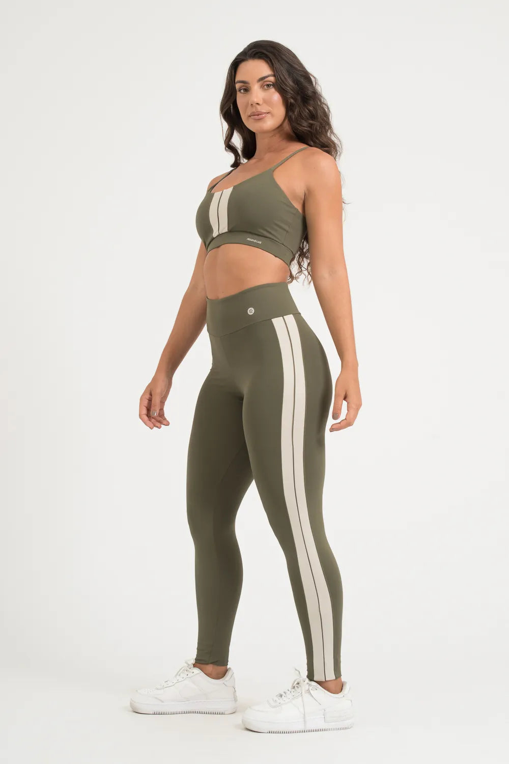 Calça legging confort verde oliva com detalhe lateral gelo ♡Ref.: 217