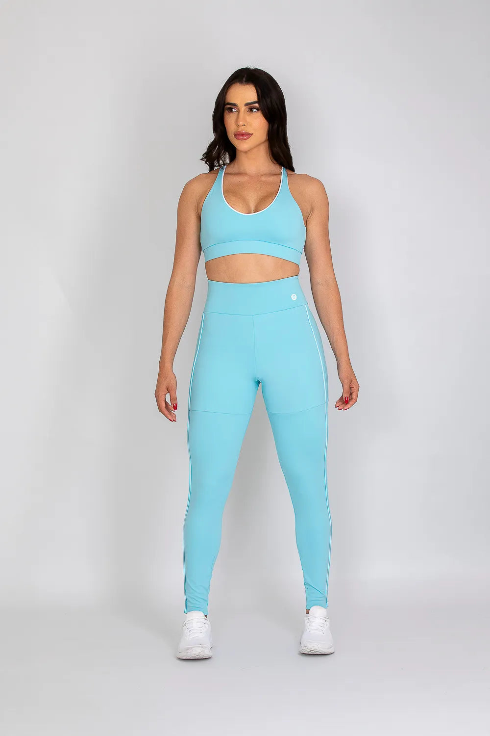 Top com alças cruzadas poliamida Adaptiv azul pastel e detalhe branco ♡Ref.: 246