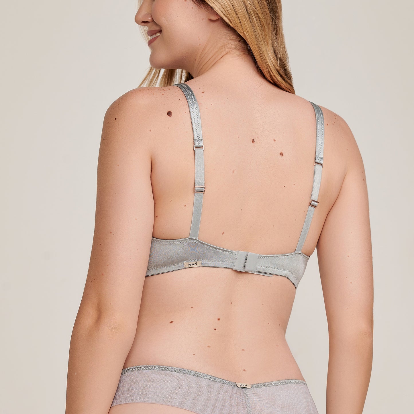 Sutiã Sem Bojo com Aro Micro Sophia ♡Ref.: 34217