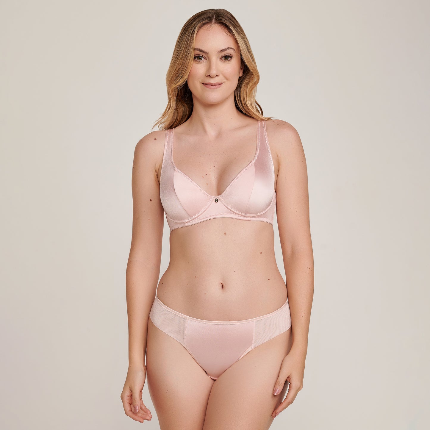 Sutiã Sem Bojo com Aro Micro Sophia ♡Ref.: 34217