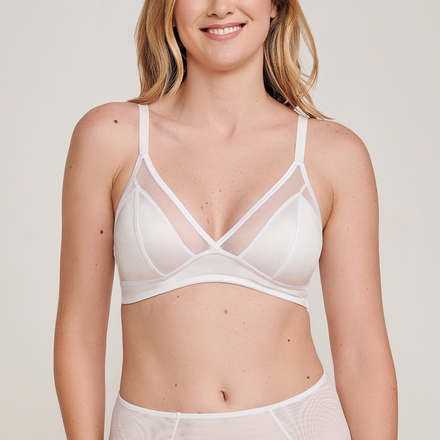 Sutiã Top sem Aro e Sem Bojo em Microfibra e Tule Mariah ♡Ref.: 35688